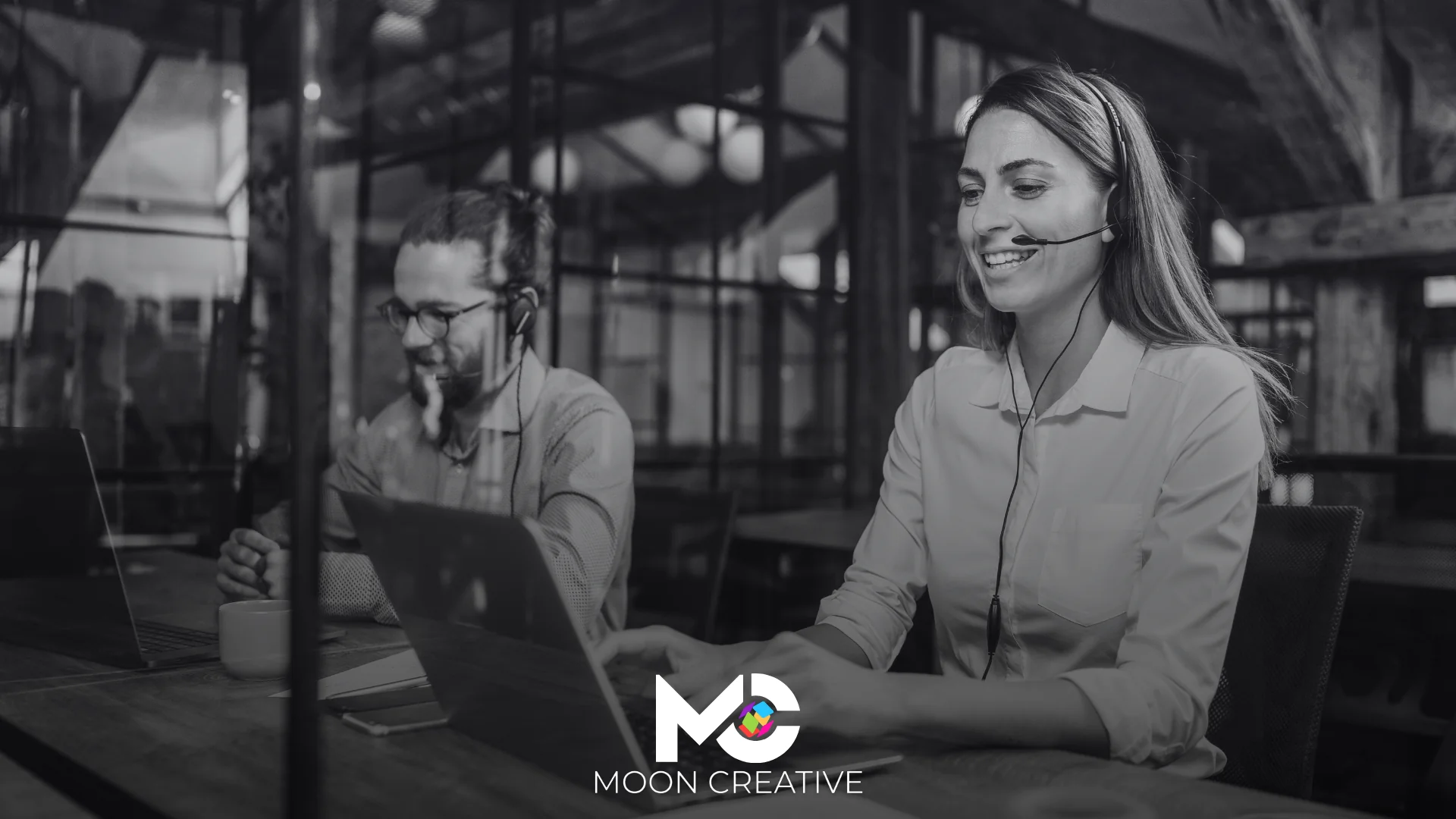 Kostenloses Beratungsgespräch bei Moon Creative – stilvolle Kommunikation für Webdesign, Branding, Management & Strategie. Jetzt Kontakt aufnehmen per Kontaktformular.